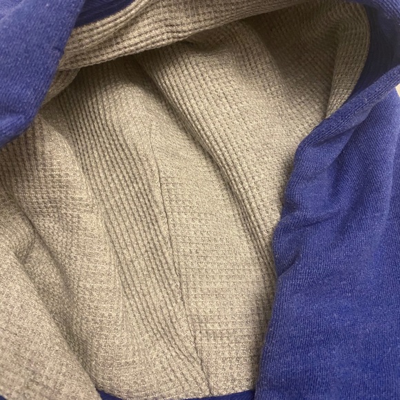 TNA sweater from aritzia size medium - Picture 3 of 5